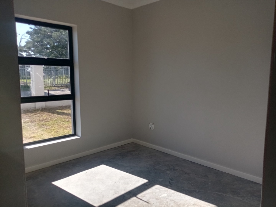 2 Bedroom Property for Sale in Pacaltsdorp Western Cape